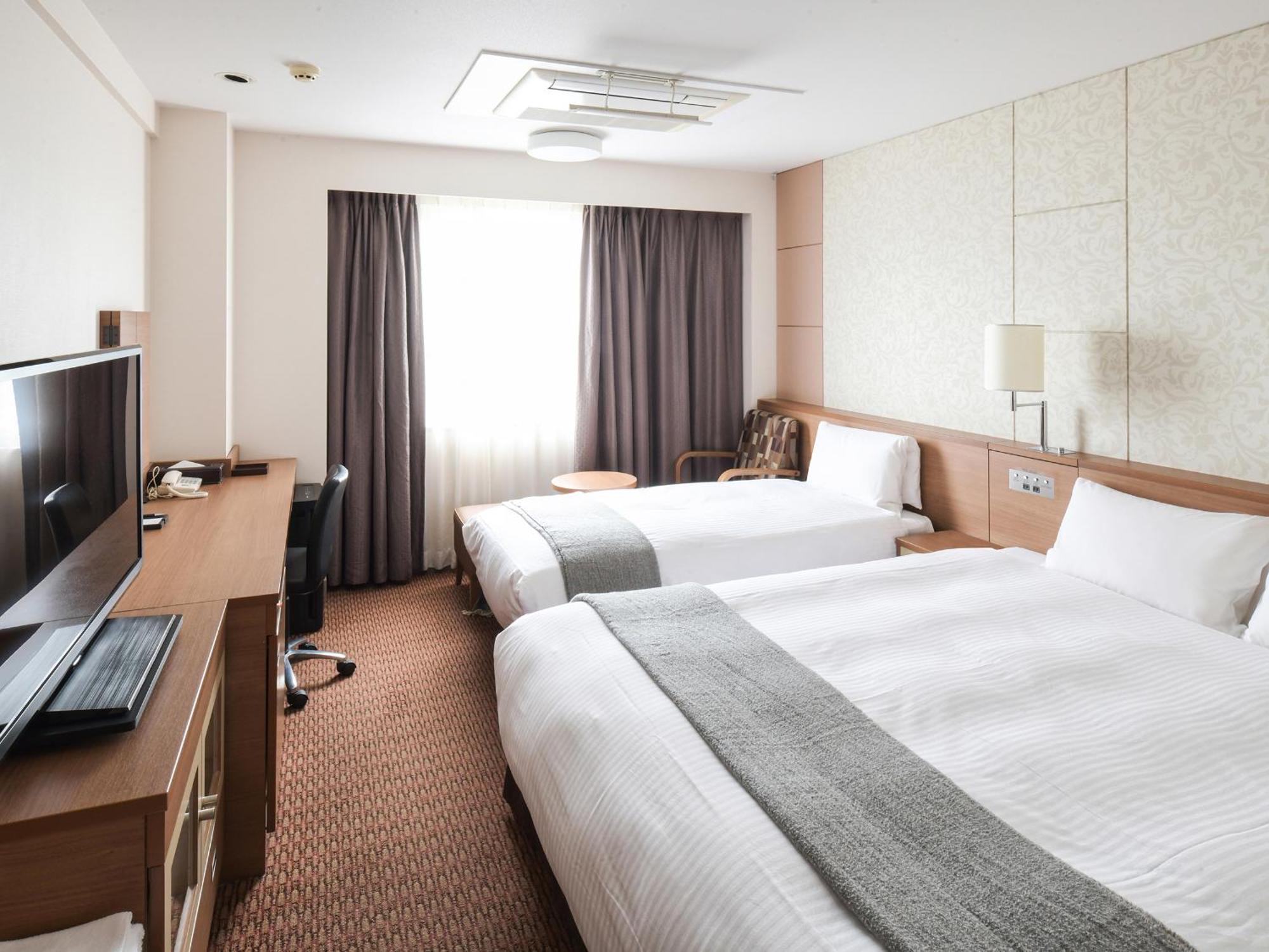 Vessel Inn Fukuyama Station Esterno foto