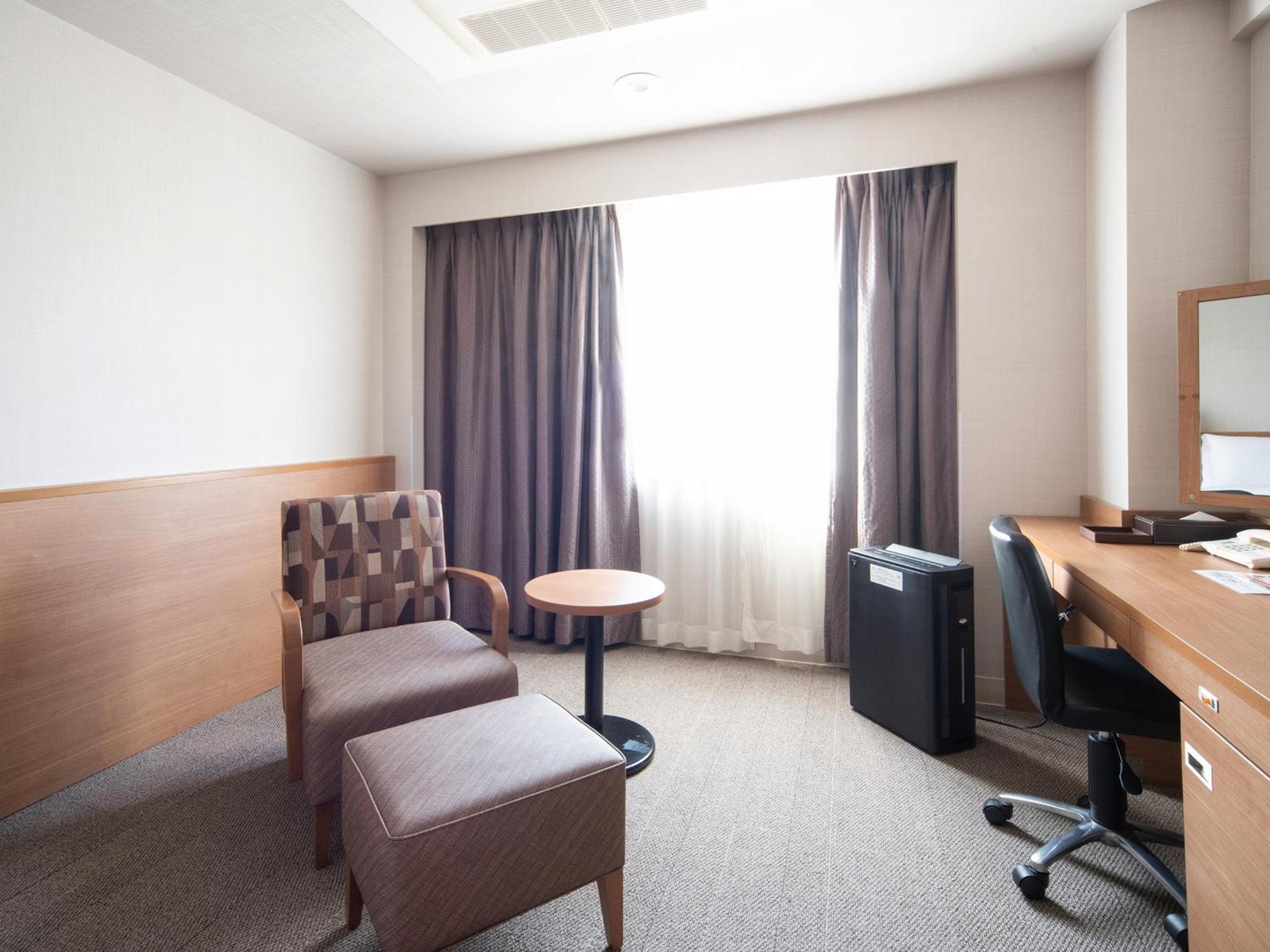 Vessel Inn Fukuyama Station Esterno foto