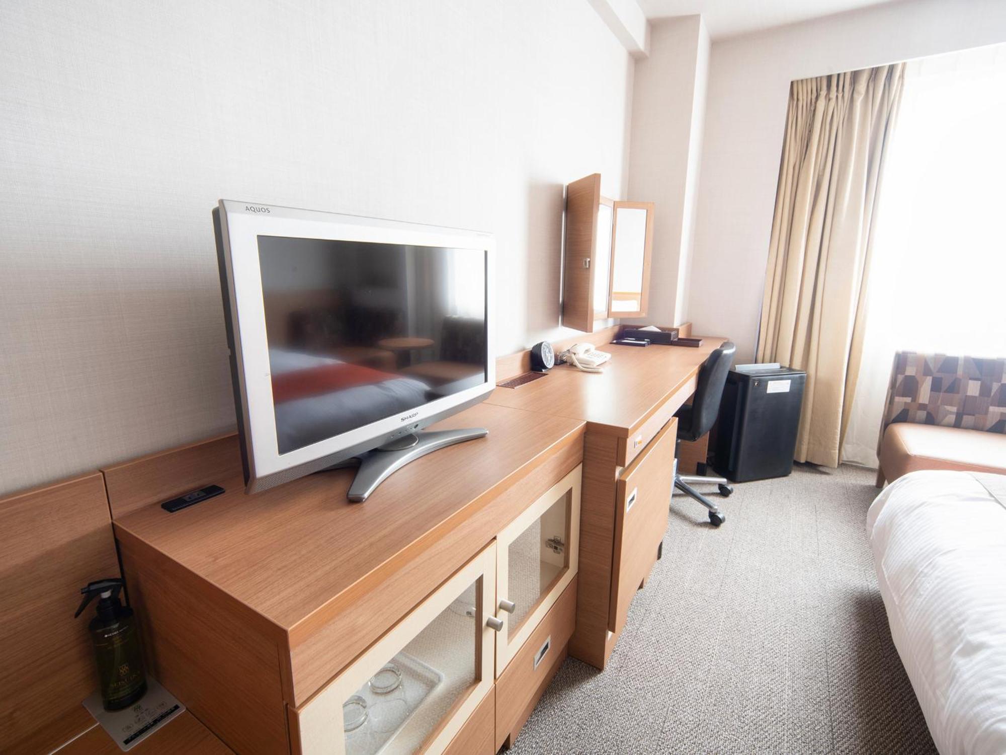 Vessel Inn Fukuyama Station Esterno foto
